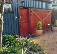 The WeareHouse In Deloraine - Tweed Heads Accommodation