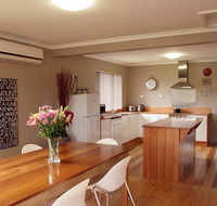 Pinestumps Holiday Home - Tweed Heads Accommodation