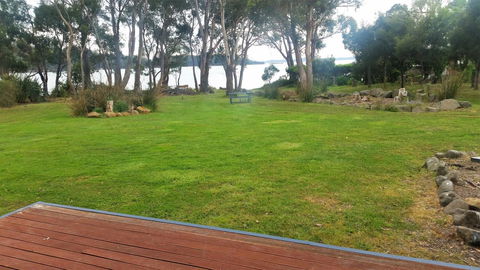 Four Seasons Waterfront Villas - Tweed Heads Accommodation 32