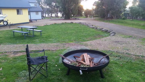 Four Seasons Waterfront Villas - Tweed Heads Accommodation 15