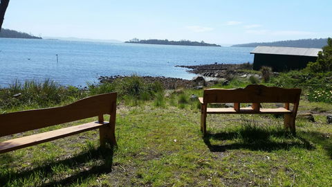 Four Seasons Waterfront Villas - Tweed Heads Accommodation 11