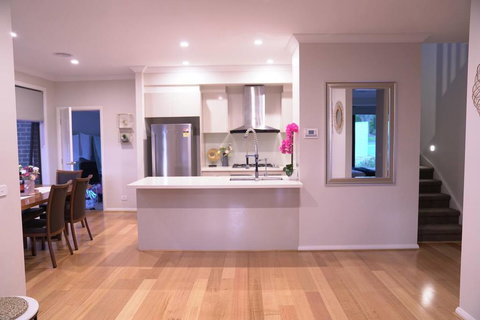 New Comfort House Near Box Hill - Tweed Heads Accommodation 3