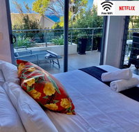 NEW Sunshine Beach Family Escape 3 bedroom with Free Wifi and Parking - Tweed Heads Accommodation