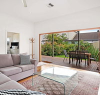 Newcastle Executive Homes - Cooks Hill Cottage - Tweed Heads Accommodation