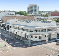 Newmarket Hotel - Tweed Heads Accommodation