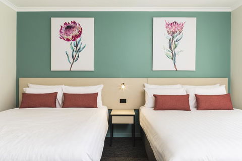 Nightcap At Balaclava Hotel - Tweed Heads Accommodation 1