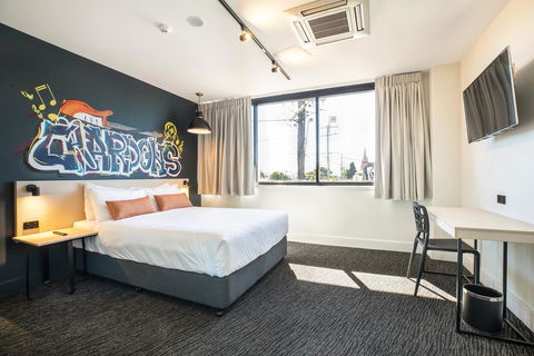 Nightcap At Chardons Corner Hotel - Tweed Heads Accommodation 0