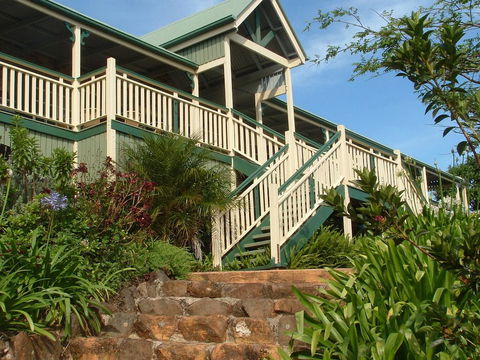 Nirvana At Montville - Tweed Heads Accommodation 2