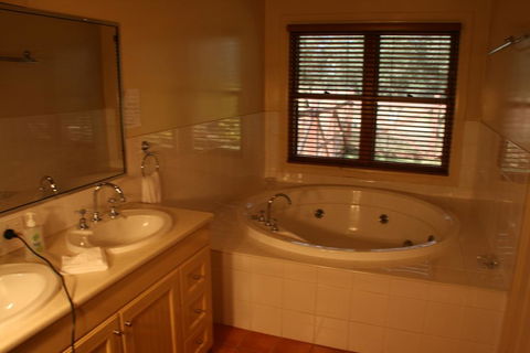 Nirvana Vista Estate - Tweed Heads Accommodation 2