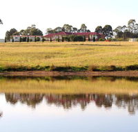Noble Willow Studio Lovedale. Spacious with views and pool - Tweed Heads Accommodation