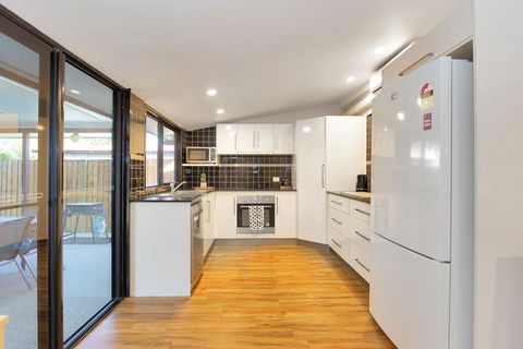 North Central Holiday Home - Tweed Heads Accommodation 3