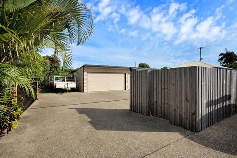 North Central Holiday Home - Tweed Heads Accommodation 1