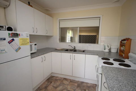 NORTH HAVEN SEA BREEZE - 9 David Campbell St , North Haven - Tweed Heads Accommodation 0