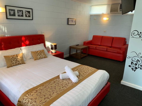 Nowa Nowa Hotel Motel - Tweed Heads Accommodation 0