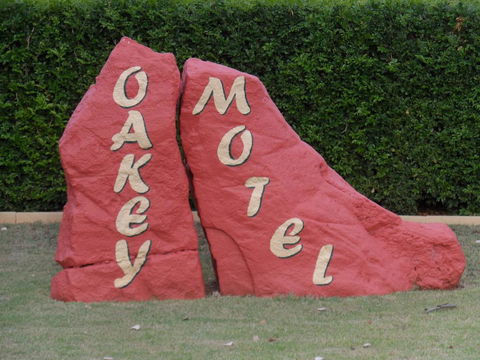 Oakey Motel - Tweed Heads Accommodation 0