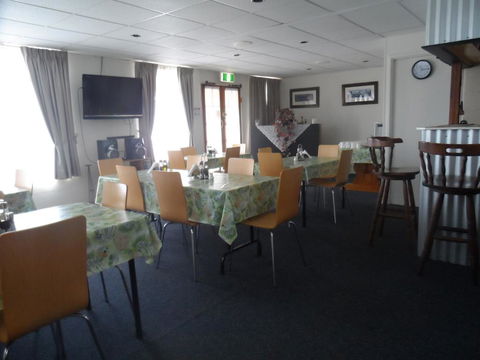 Oakey Motel - Tweed Heads Accommodation 1