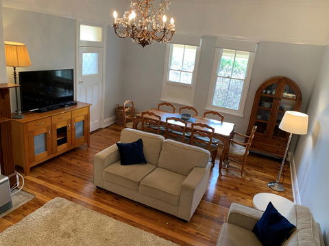 Oakwood Cottage - Tweed Heads Accommodation 2