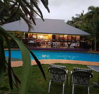 Oasis on Coochiemudlo - Tweed Heads Accommodation