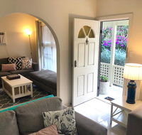 Ocean Beach Cottage - Tweed Heads Accommodation