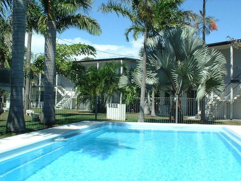 Ocean Breeze Units - Tweed Heads Accommodation 1