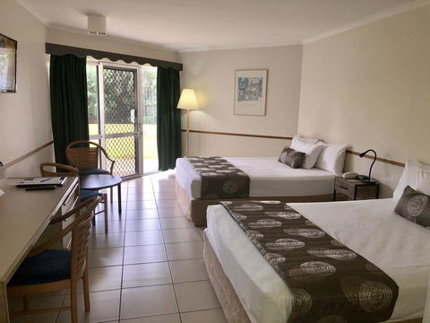 Ocean International Hotel - Tweed Heads Accommodation 1
