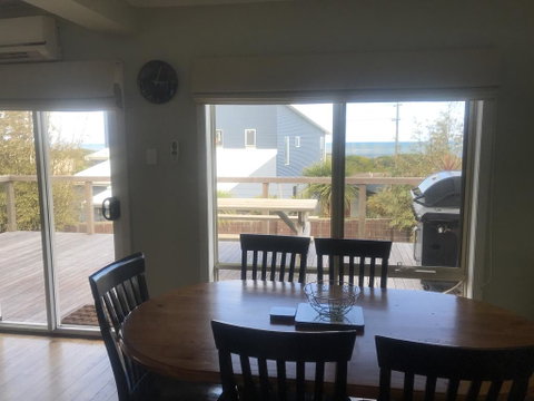 OCEAN VIEWS - Tweed Heads Accommodation 3