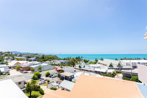 OCEAN VIEWS 10 - Tweed Heads Accommodation 2