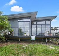 OCEANS 12 - modern ocean view villa - Tweed Heads Accommodation