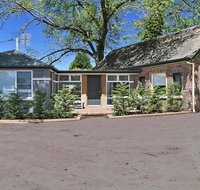 Old Bank Stables - 3 night weekends for price of 2 - Tweed Heads Accommodation