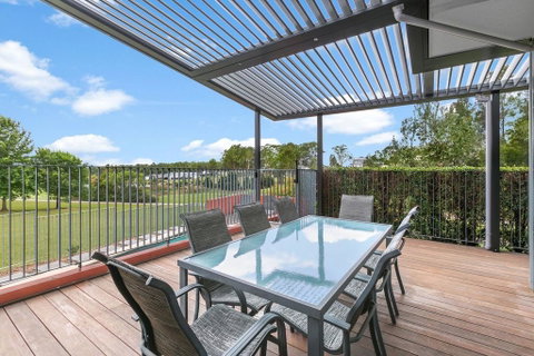 Olive Lakes - Tweed Heads Accommodation 1