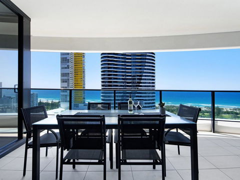 Oracle Sleek & Stylish 2 Bedroom Ocean View - Tweed Heads Accommodation 3