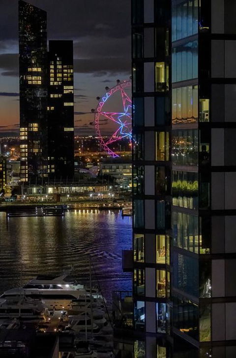 Orange Stay Premier - Tweed Heads Accommodation 3