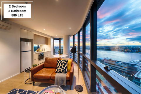 Orange Stay Premier - Tweed Heads Accommodation 2