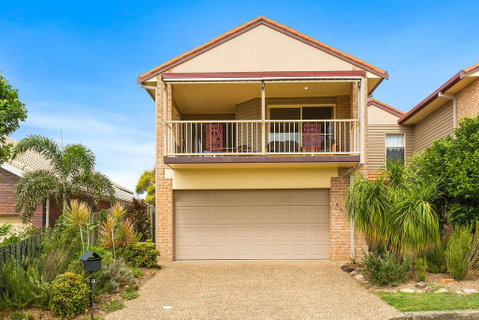 Orient Express To The Beach - Tweed Heads Accommodation 3