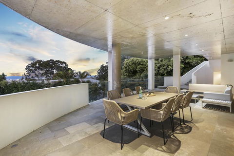 Orme Road Vista - Tweed Heads Accommodation 3