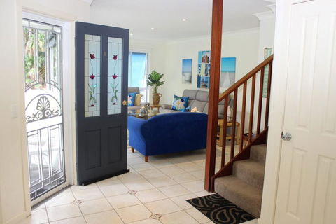 PACIFIC PALMS - Tweed Heads Accommodation 0