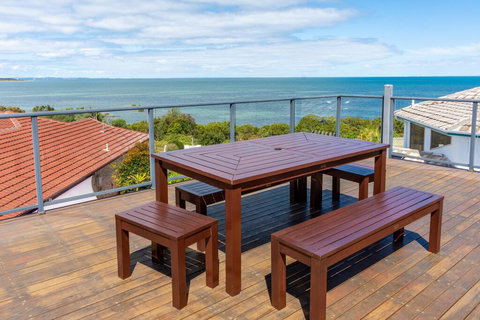 Panoramic Views From Private Roof Top Deck - Tweed Heads Accommodation 1
