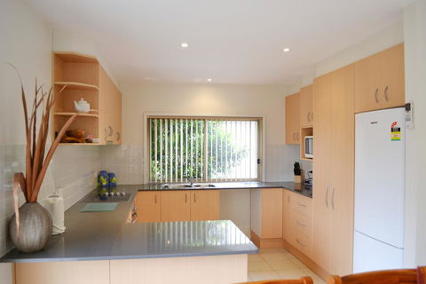 Parker By The Sea - Tweed Heads Accommodation 1