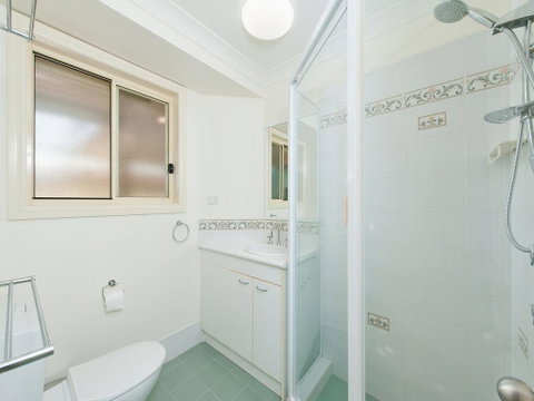 Pawprints, 123 Bagnalls Beach Road - Tweed Heads Accommodation 2