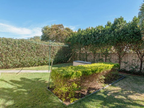 Pawprints, 123 Bagnalls Beach Road - Tweed Heads Accommodation 3