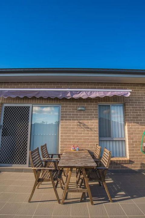 PEACEFUL 2Kingbed RootyHill Townhouse Near Station - Tweed Heads Accommodation 3