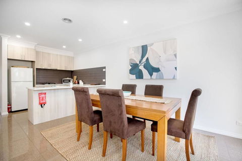 Peaceful Designer 2BR@ReserveStyle Mill Park - Tweed Heads Accommodation 2