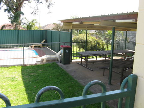 Peak Hill Golden Peak Budget Motel - Tweed Heads Accommodation 3
