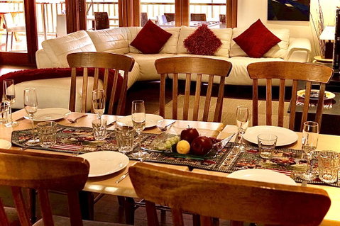 Pemberton Lodge - Tweed Heads Accommodation 2