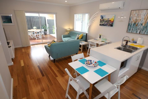 Perth Beachside Holiday House - Tweed Heads Accommodation 3