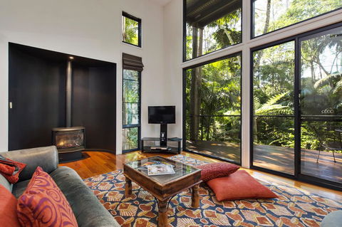 Pethers Rainforest Retreat - Tweed Heads Accommodation 0