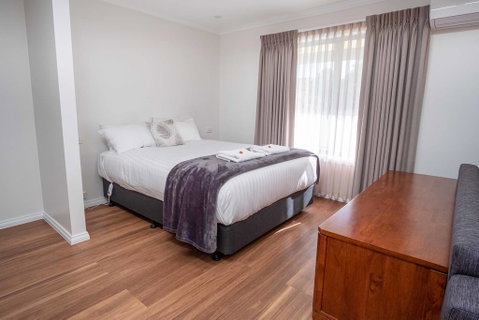 Phillip Island Off-Track Accommodation - Tweed Heads Accommodation 3