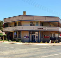 Pingelly Hotel - Tweed Heads Accommodation