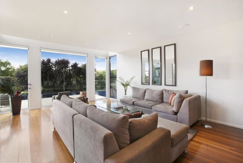 Play A Round - Tweed Heads Accommodation 1