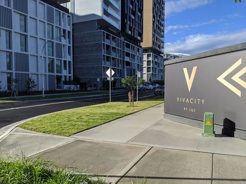 Presidential 3-bed 2-bath, Balcony, With Pool Included - Tweed Heads Accommodation 1
